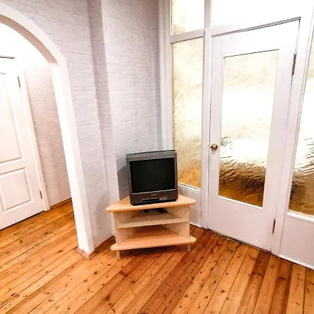 On Lenina 11 Apartment *